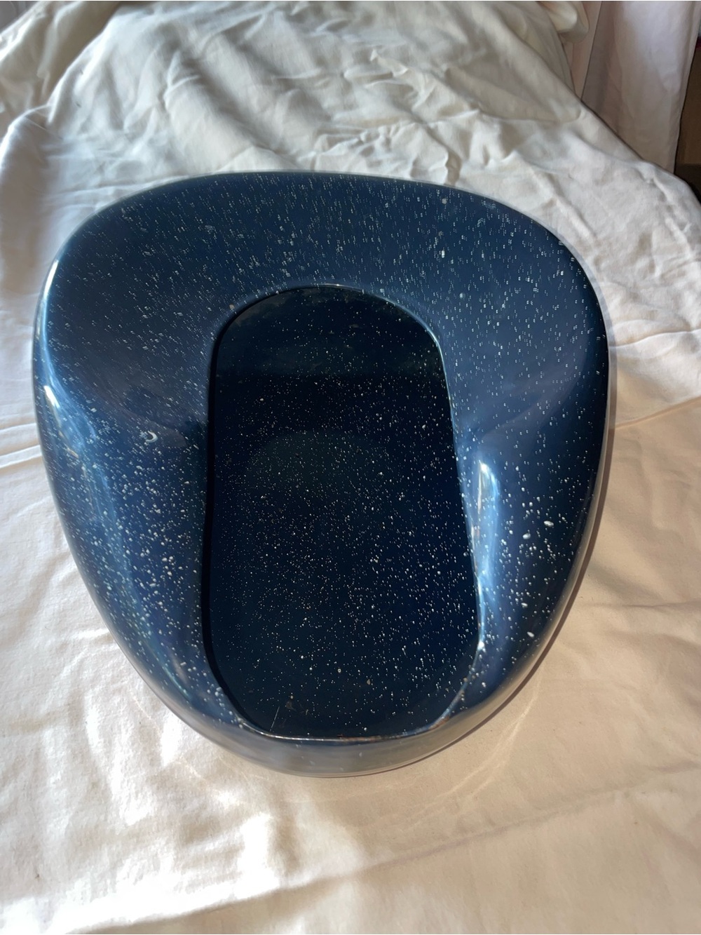 Vintage Speckled Navy Portable Bedpan for Home Bath